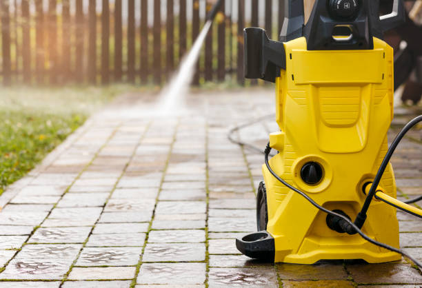 Best Gas Station Cleaning  in Village Of Waukesha, WI